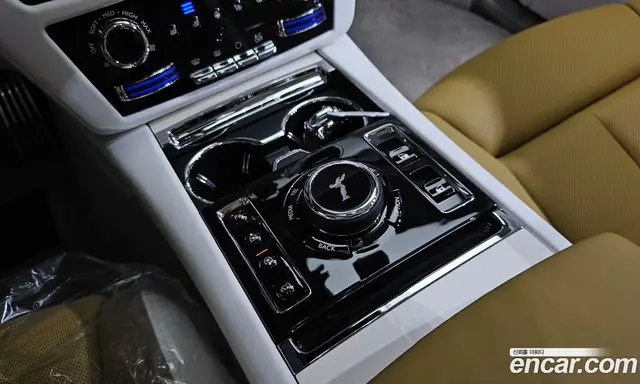 Rolls-Royce Ghost 2025 6.8 автомат (гидро), миниатюра 12