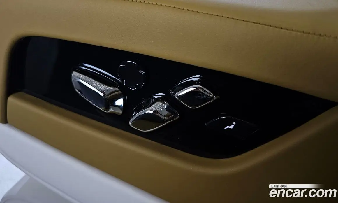 Rolls-Royce Ghost 2025 6.8 автомат (гидро), фото 29