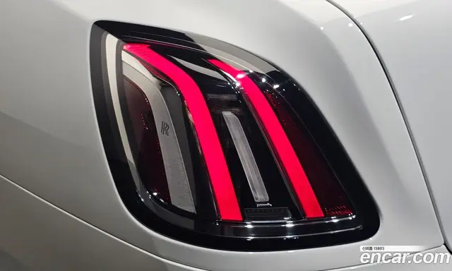 Rolls-Royce Ghost 2025 6.8 автомат (гидро), миниатюра 9