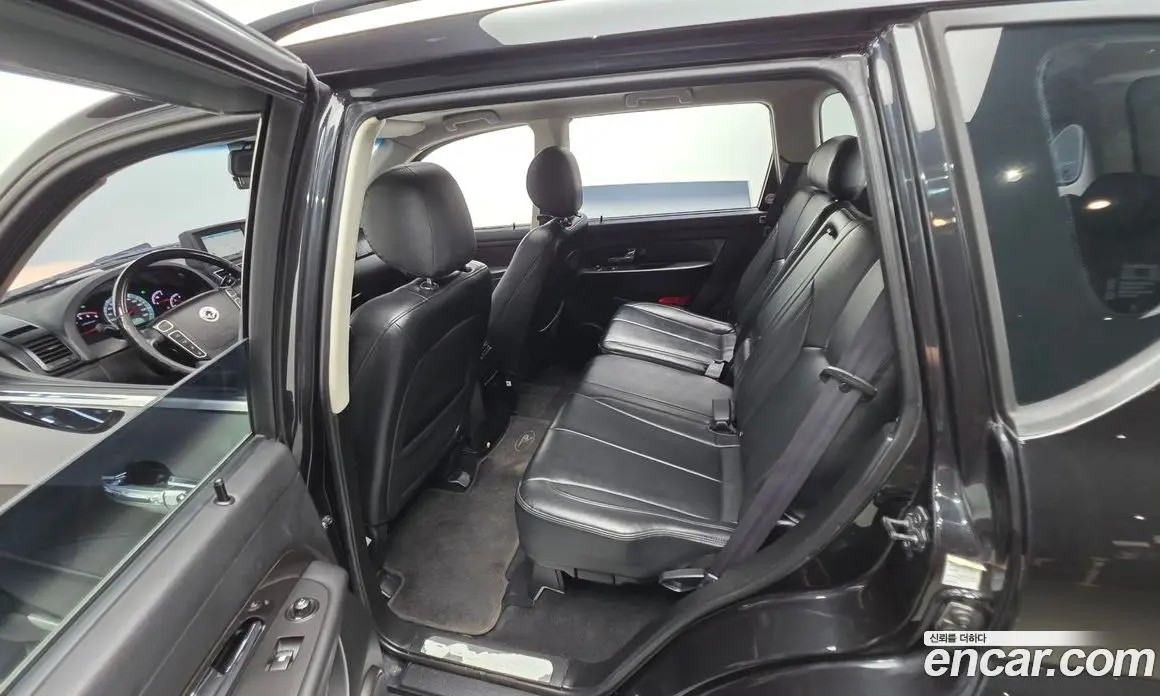 SsangYong Rexton 2014 2.0 автомат (гидро), фото 16