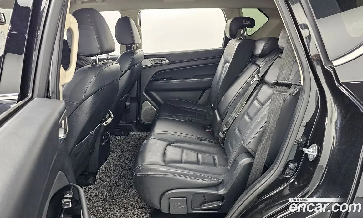 SsangYong Rexton 2017 2.2 автомат (гидро), фото 12