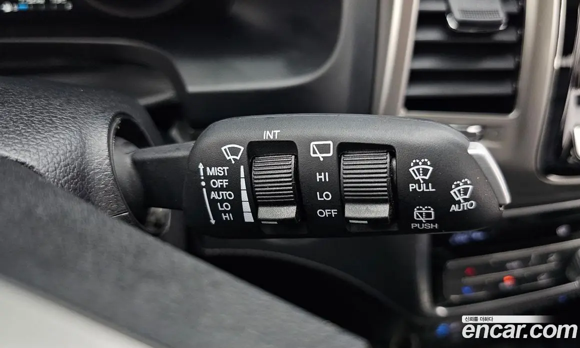 SsangYong Rexton 2017 2.2 автомат (гидро), фото 18