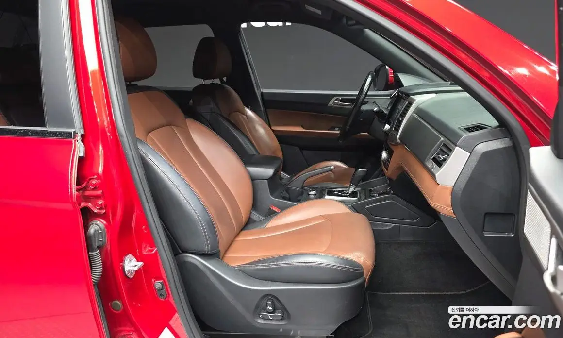 SsangYong Rexton 2018 2.2 автомат (гидро), фото 17