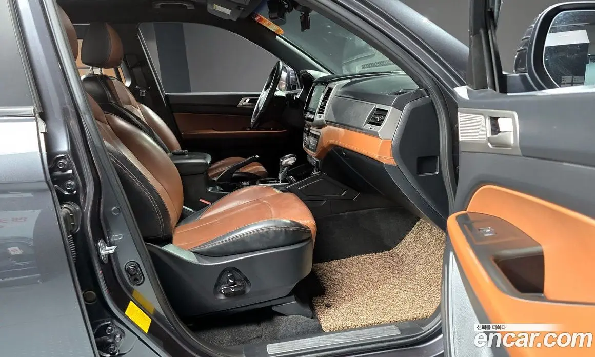 SsangYong Rexton 2019 2.2 автомат (гидро), фото 11