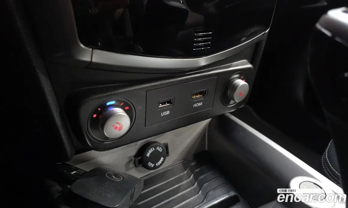 SsangYong TIBOLI 2015 1.6 автомат (гидро), фото 15