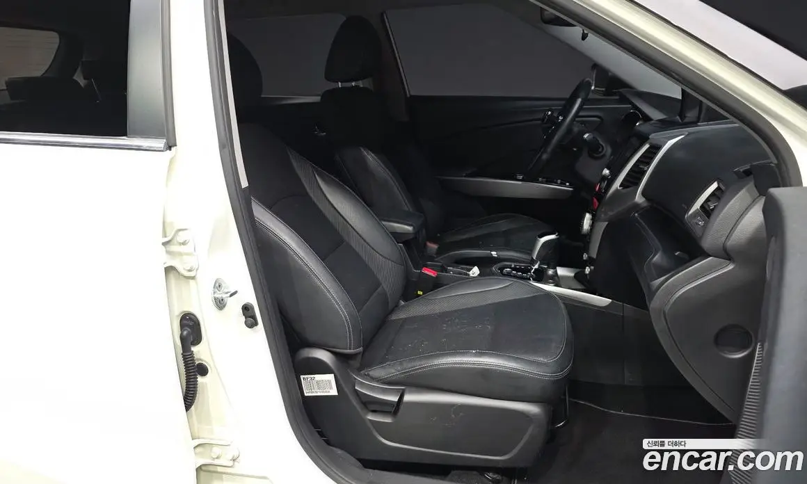 SsangYong TIBOLI 2015 1.6 автомат (гидро), фото 16
