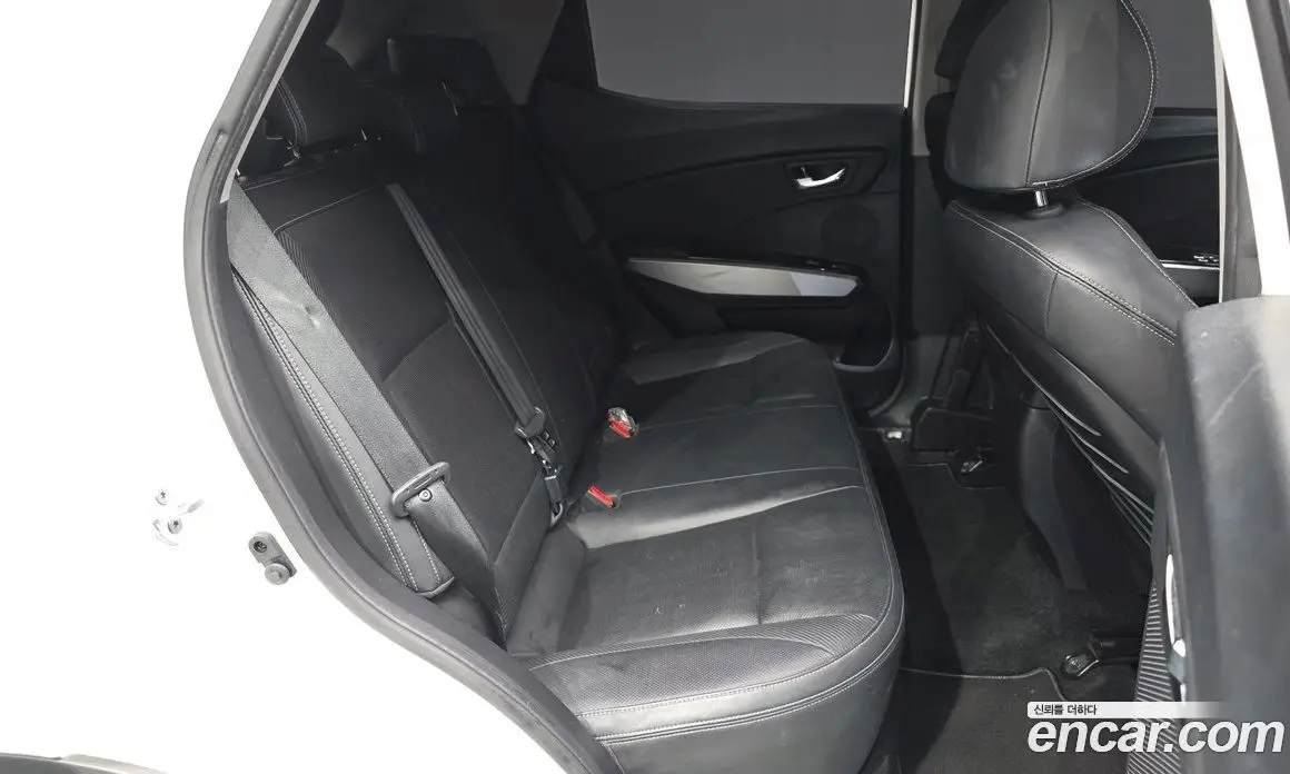 SsangYong TIBOLI 2015 1.6 автомат (гидро), фото 17