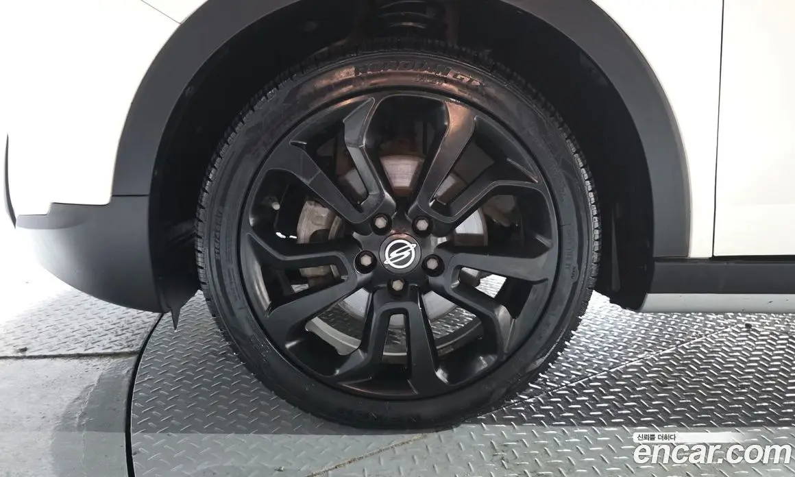 SsangYong TIBOLI 2015 1.6 автомат (гидро), фото 4