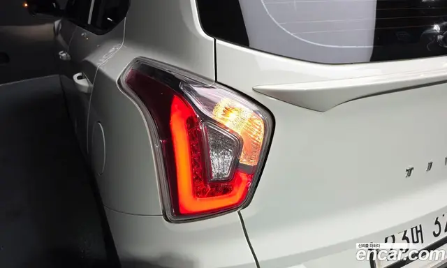SsangYong TIBOLI 2015 1.6 автомат (гидро), миниатюра 8