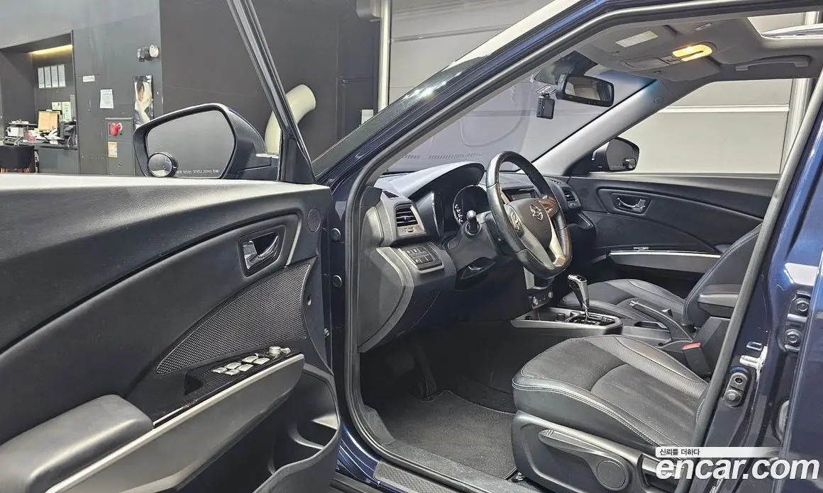 SsangYong TIBOLI 2015 1.6 автомат (гидро), фото 13