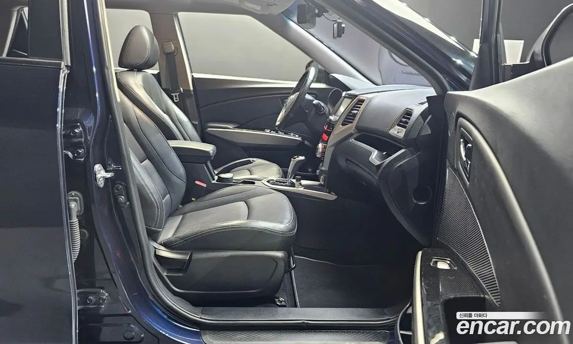 SsangYong TIBOLI 2015 1.6 автомат (гидро), фото 16