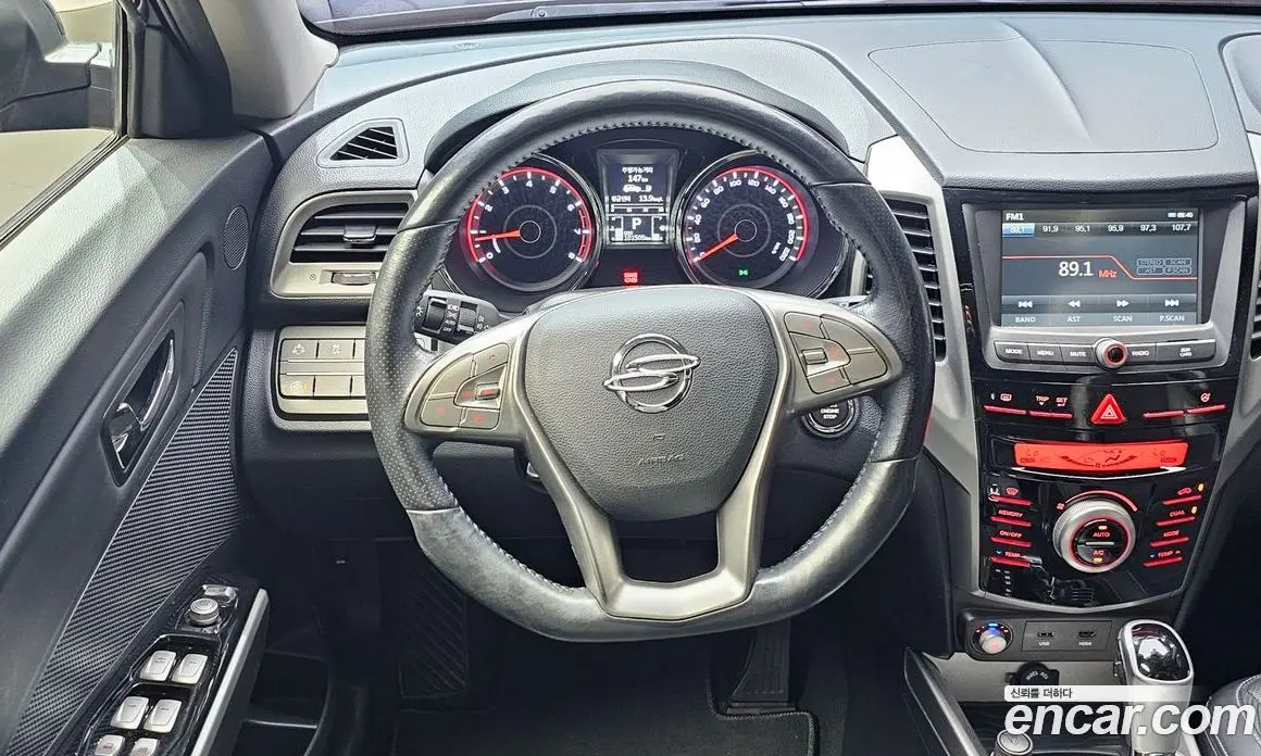 SsangYong TIBOLI 2015 1.6 автомат (гидро), фото 19