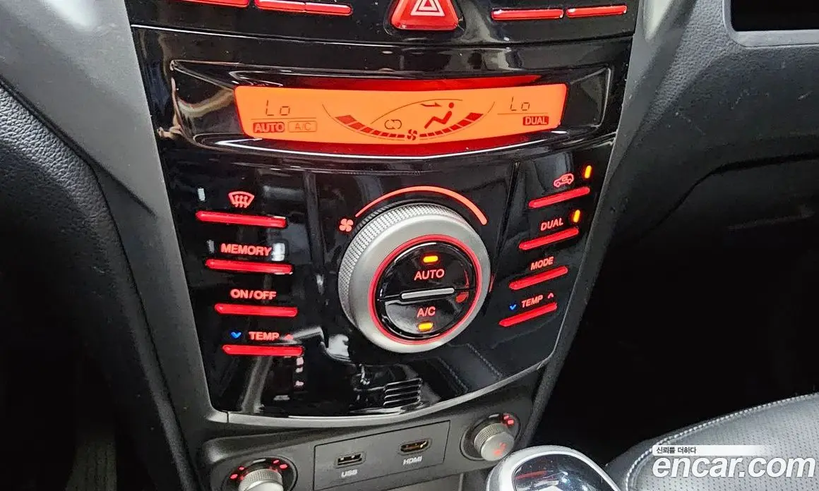 SsangYong TIBOLI 2015 1.6 автомат (гидро), фото 22