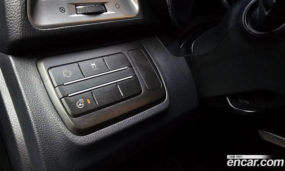 SsangYong TIBOLI 2015 1.6 автомат (гидро), фото 26