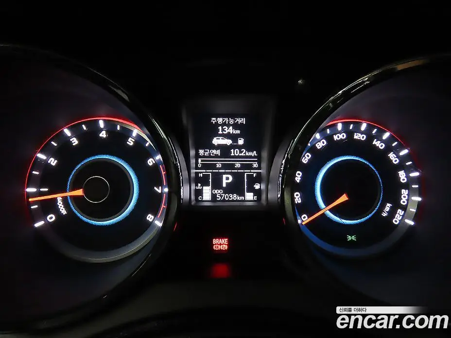 SsangYong TIBOLI 2015 1.6 автомат (гидро), фото 15
