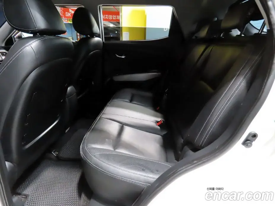 SsangYong TIBOLI 2015 1.6 автомат (гидро), фото 7