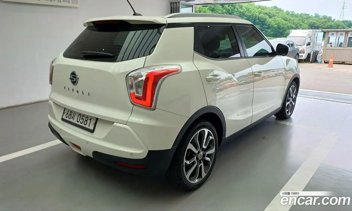 SsangYong TIBOLI 2016 1.6 автомат (гидро), фото 4