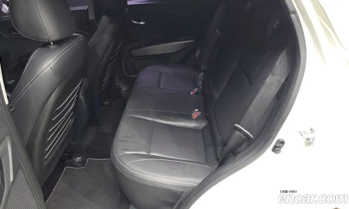 SsangYong TIBOLI 2017 1.6 автомат (гидро), фото 18