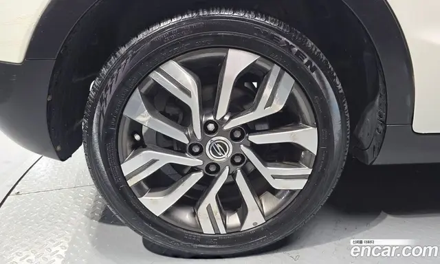 SsangYong TIBOLI 2017 1.6 автомат (гидро), миниатюра 5