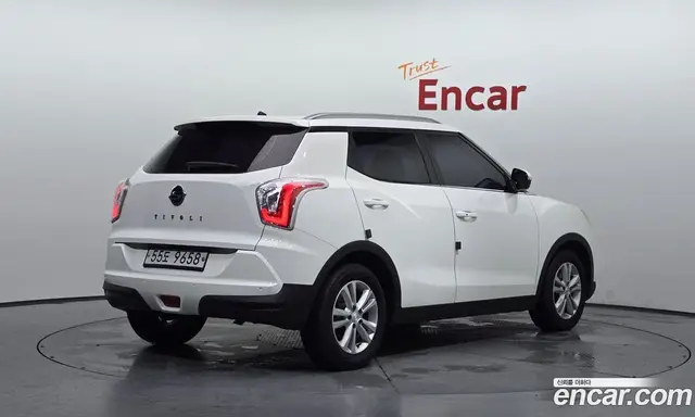 SsangYong TIBOLI 2017 1.6 автомат (гидро), миниатюра 2