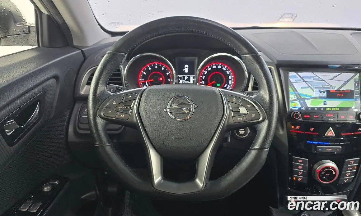SsangYong TIBOLI 2017 1.6 автомат (гидро), фото 15