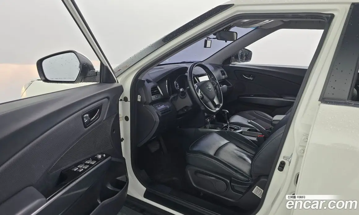 SsangYong TIBOLI 2017 1.6 автомат (гидро), фото 10