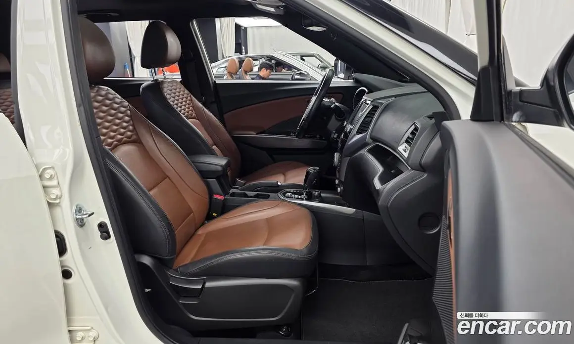 SsangYong TIBOLI 2018 1.6 автомат (гидро), фото 17