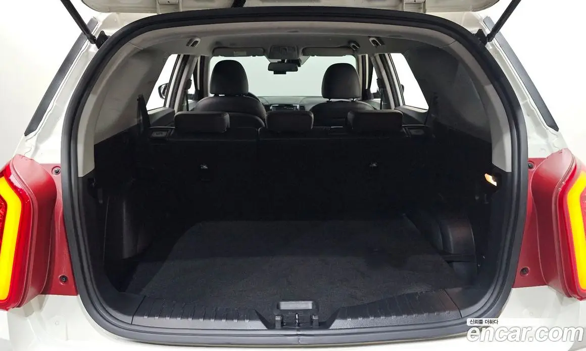 SsangYong TIBOLI 2018 1.6 автомат (гидро), фото 20