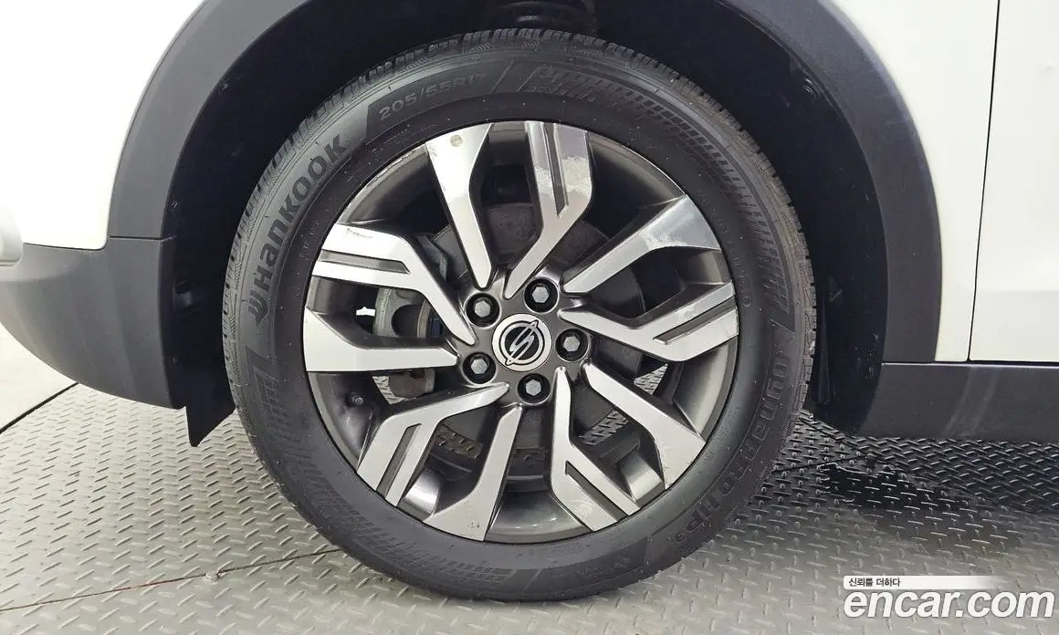 SsangYong TIBOLI 2018 1.6 автомат (гидро), фото 5