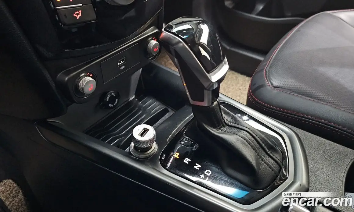 SsangYong TIBOLI 2018 1.6 автомат (гидро), фото 9