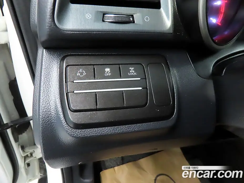 SsangYong TIBOLI 2018 1.6 автомат (гидро), фото 14
