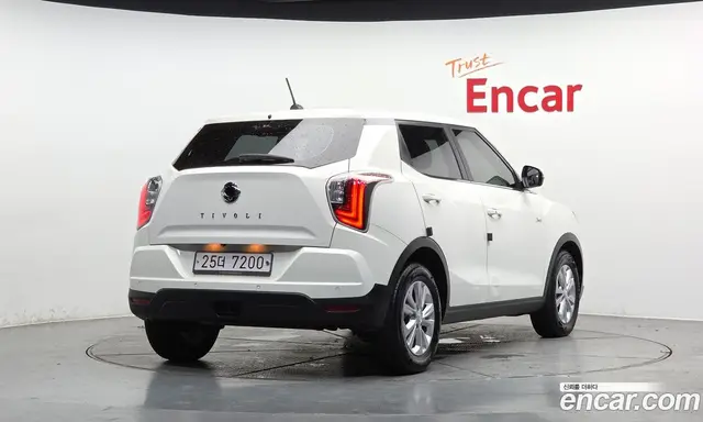 SsangYong TIBOLI 2019 1.5 автомат (гидро), миниатюра 2