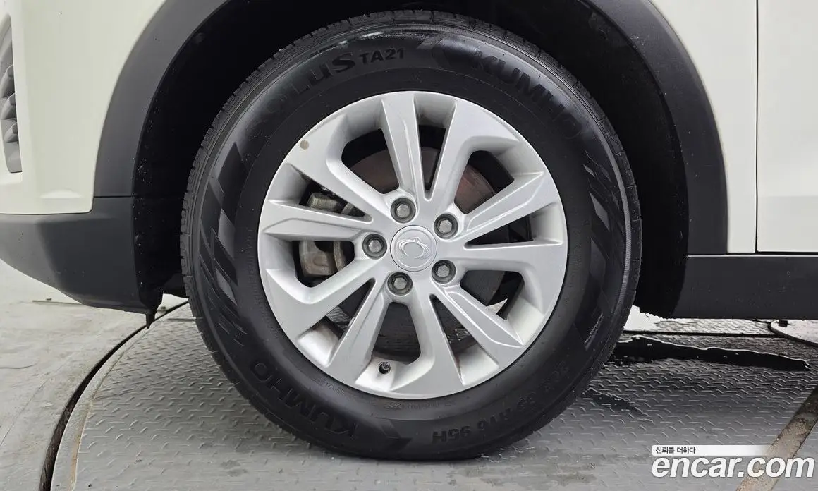 SsangYong TIBOLI 2019 1.5 автомат (гидро), фото 5