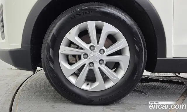 SsangYong TIBOLI 2019 1.5 автомат (гидро), миниатюра 5