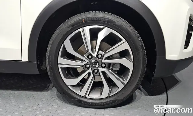 SsangYong TIBOLI 2019 1.5 автомат (гидро), миниатюра 5