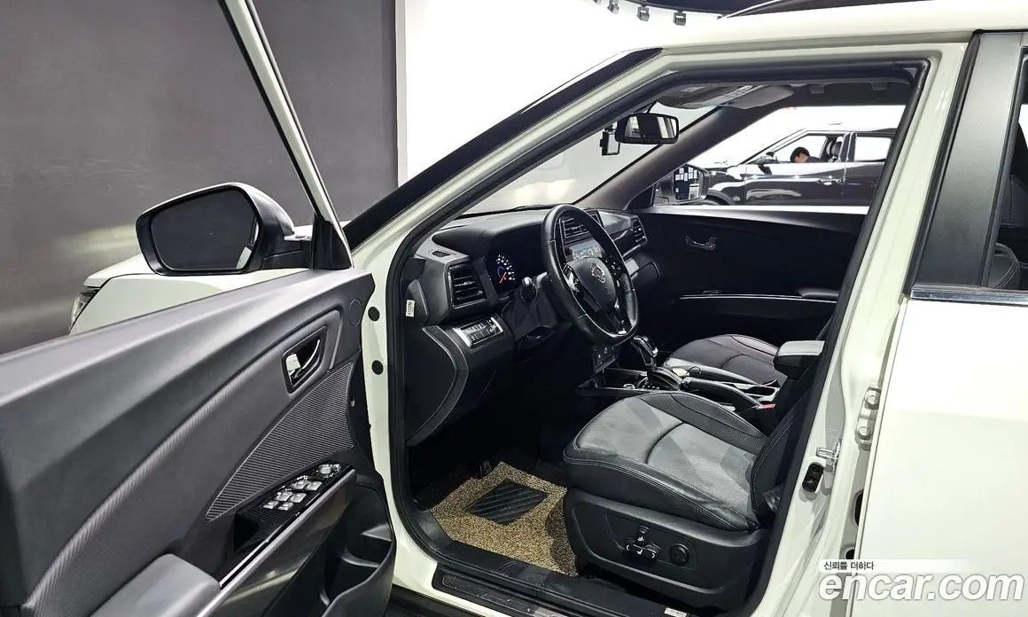 SsangYong TIBOLI 2019 1.5 автомат (гидро), фото 10