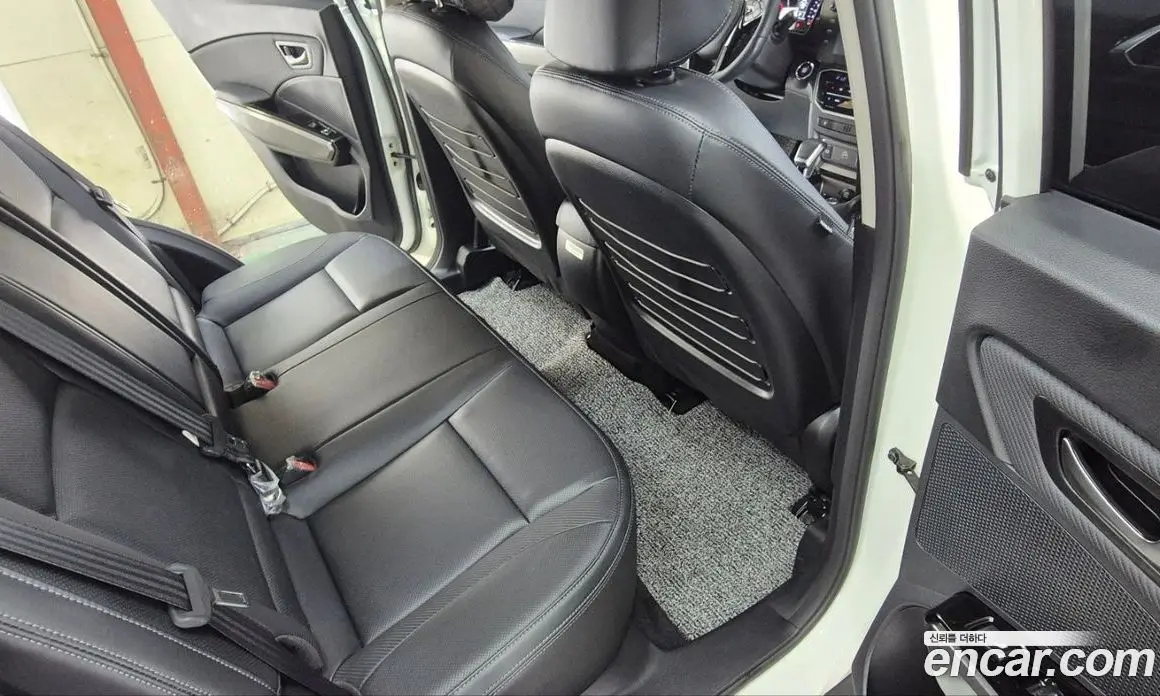 SsangYong TIBOLI 2025 1.5 автомат (гидро), фото 17