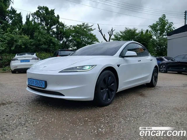 Tesla Model 3, 2024, 40 300 км