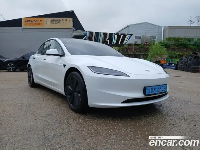 Tesla Model 3 2024 0.2 автомат (гидро), миниатюра 2