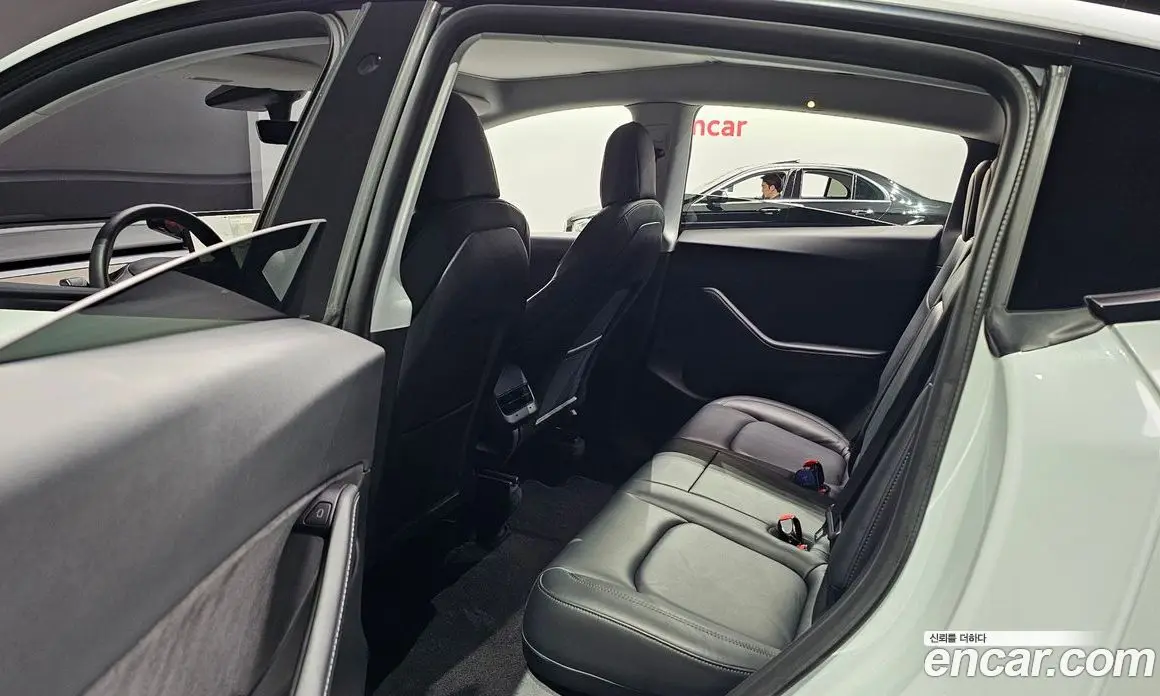 Tesla Model Y 2021 0.2 автомат (гидро), фото 11