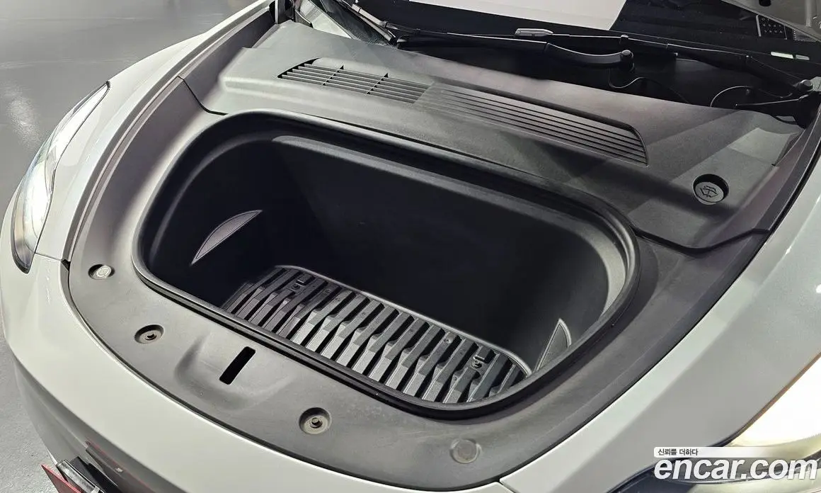 Tesla Model Y 2021 0.2 автомат (гидро), фото 6