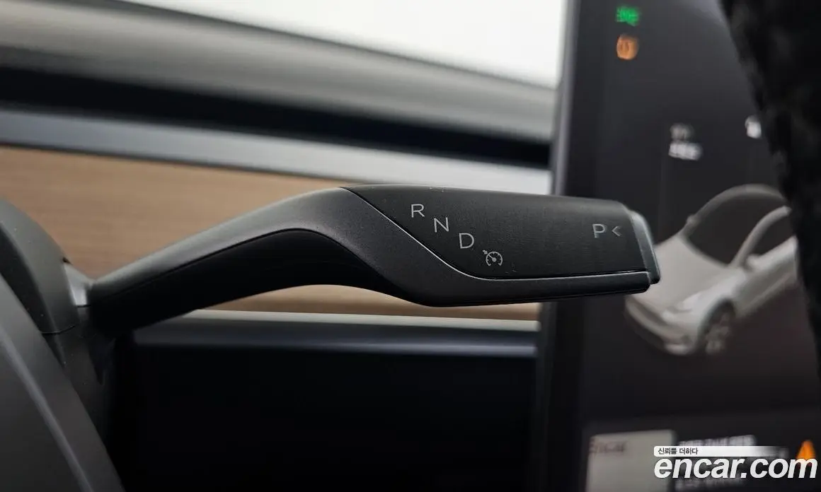 Tesla Model Y 2021 0.2 автомат (гидро), фото 11