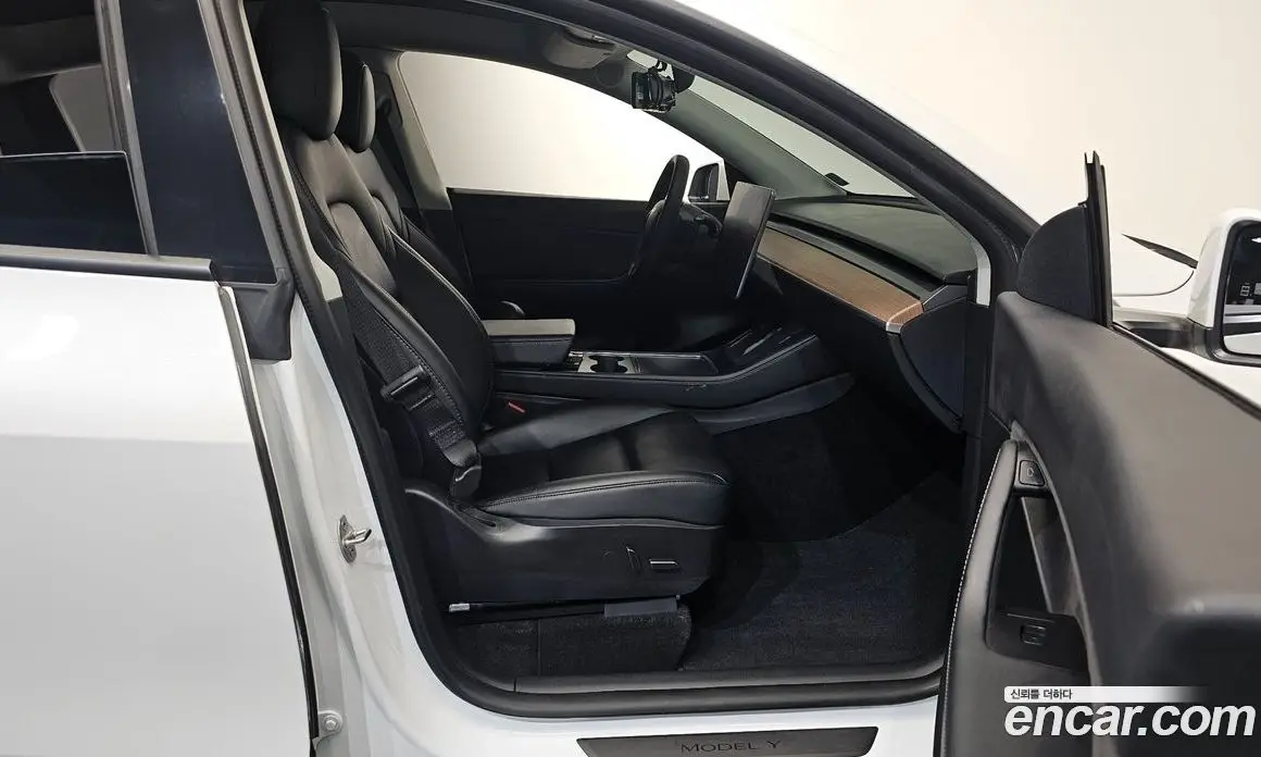 Tesla Model Y 2021 0.2 автомат (гидро), фото 15