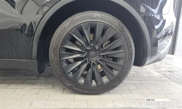Tesla Model Y 2024 0.2 автомат (гидро), миниатюра 7