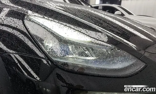 Tesla Model Y 2024 0.2 автомат (гидро), миниатюра 8