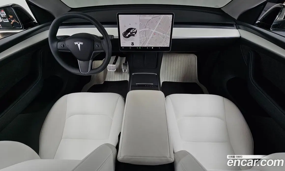 Tesla Model Y 2024 0.2 автомат (гидро), фото 10