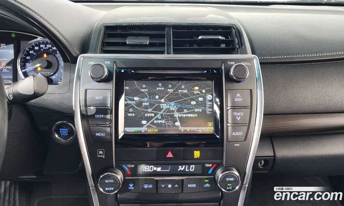 Toyota Camry 2015 2.5 автомат (гидро), фото 12