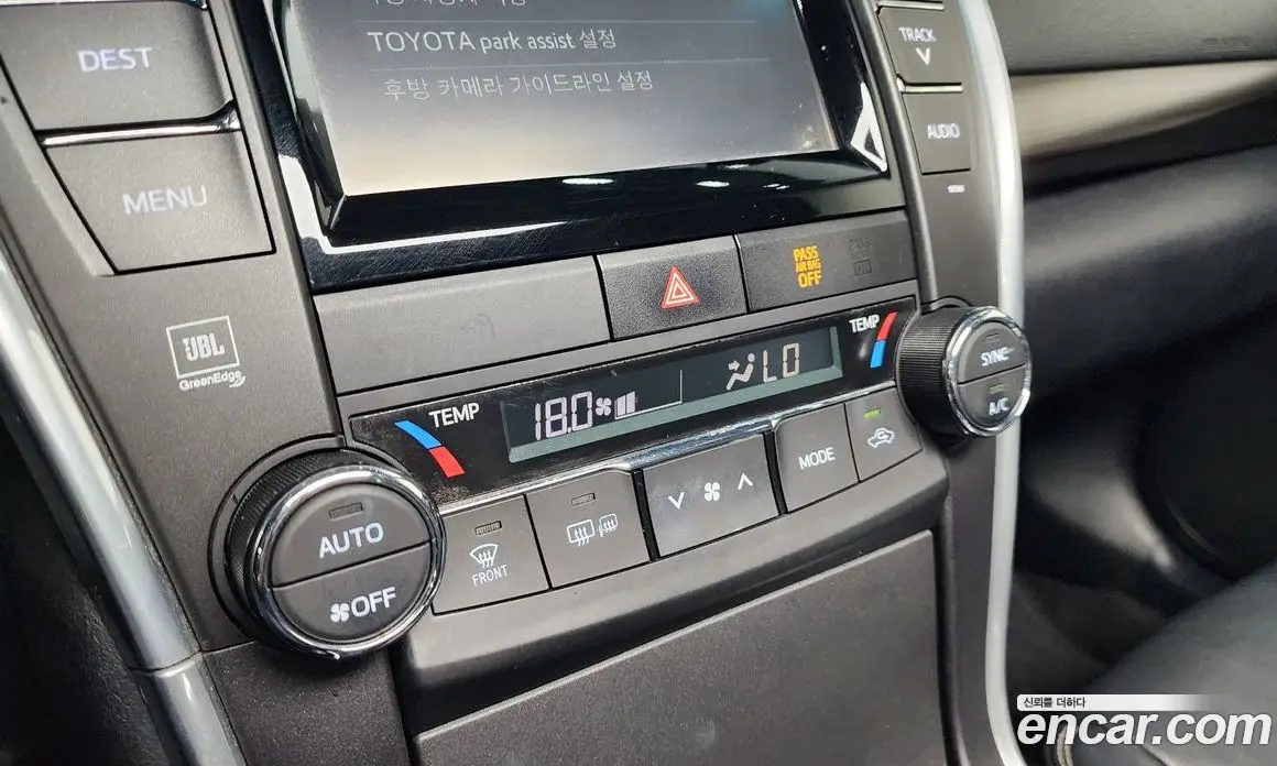 Toyota Camry 2015 2.5 автомат (гидро), фото 18