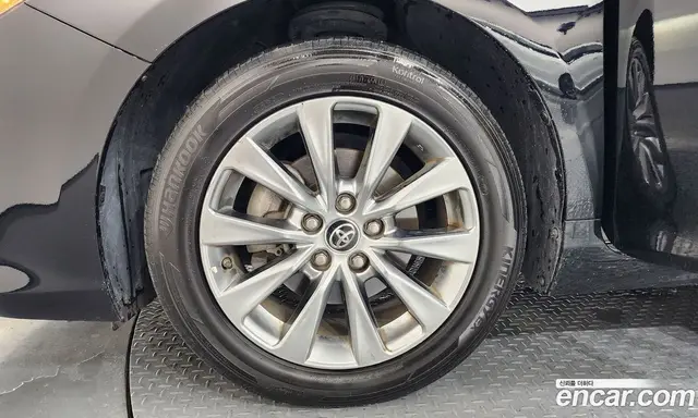 Toyota Camry 2015 2.5 автомат (гидро), миниатюра 5