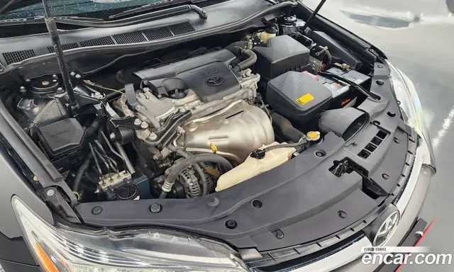 Toyota Camry 2015 2.5 автомат (гидро), миниатюра 6